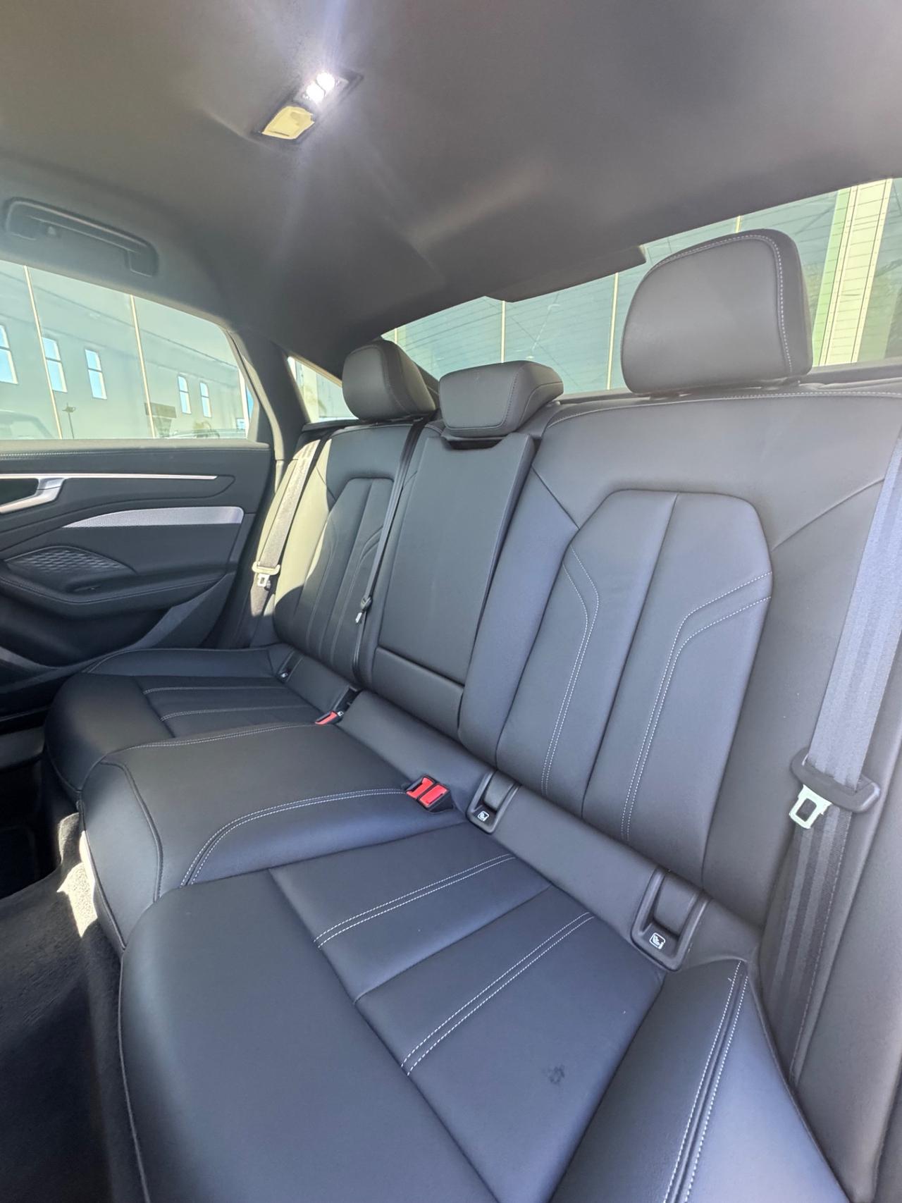 Audi A6 TDI 150 kW S tronic line edition