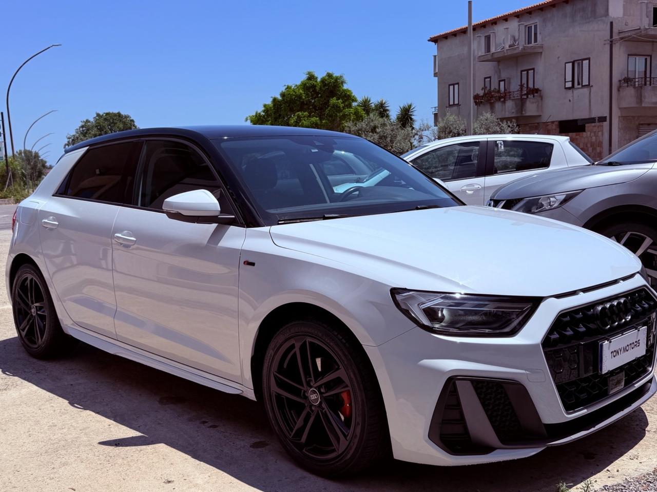 Audi A1 SPB 30 TFSI S tronic line edition