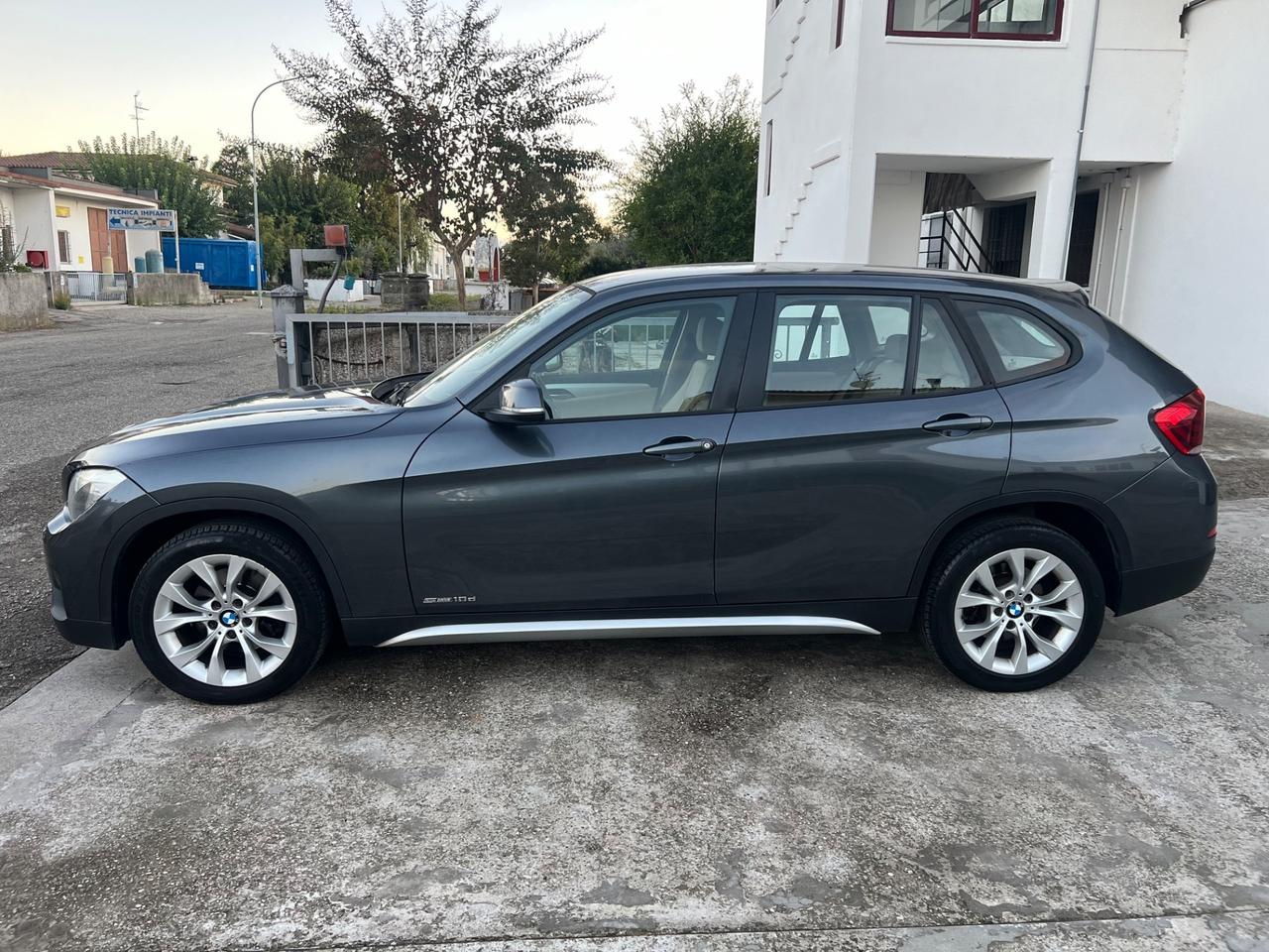 Bmw X1 sDrive Sport 2.0 DIESEL AUTOMATICA 2013