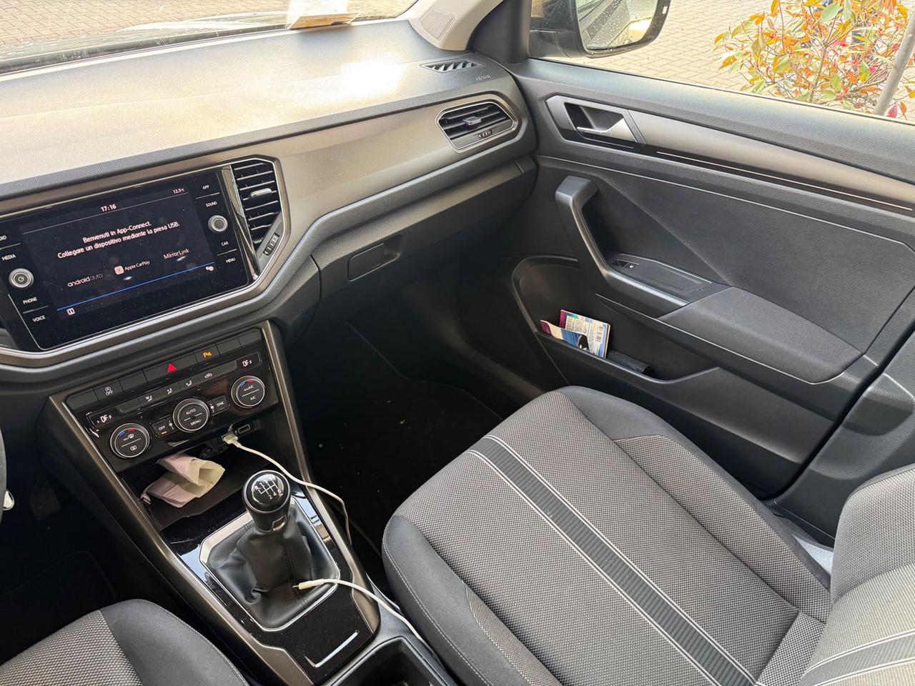 Volkswagen T-Roc Advanced 1.6 TDI #9828