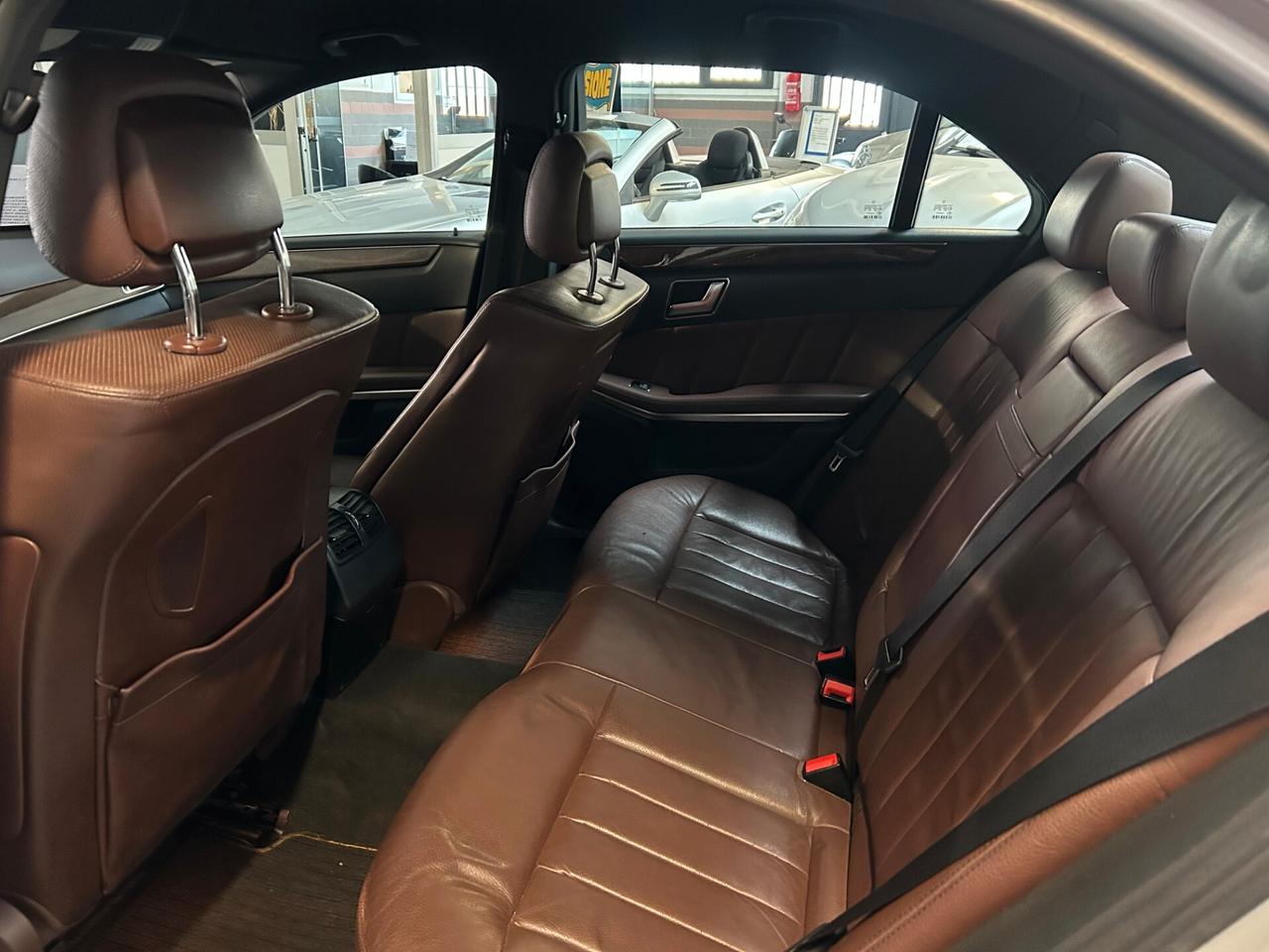 Mercedes-benz E 350 BlueTEC 4Matic Premium