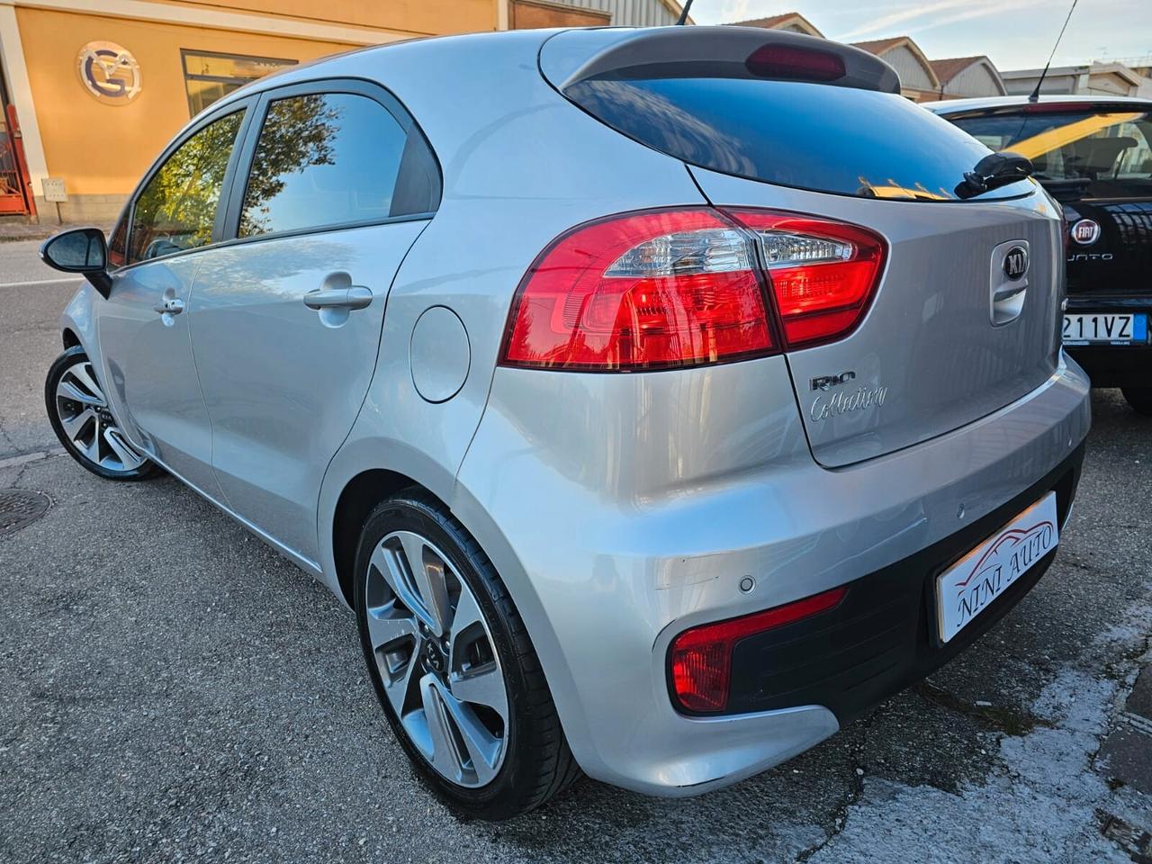 Kia Rio 1.4 CRDi 90cv Collection*Navi*Retrocamera*Neopatentati*E6*