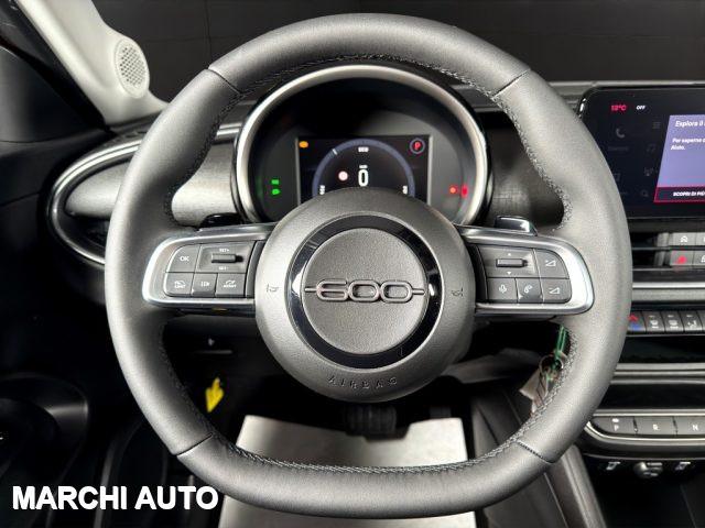 FIAT 600 Hybrid 110 CV DCT MHEV