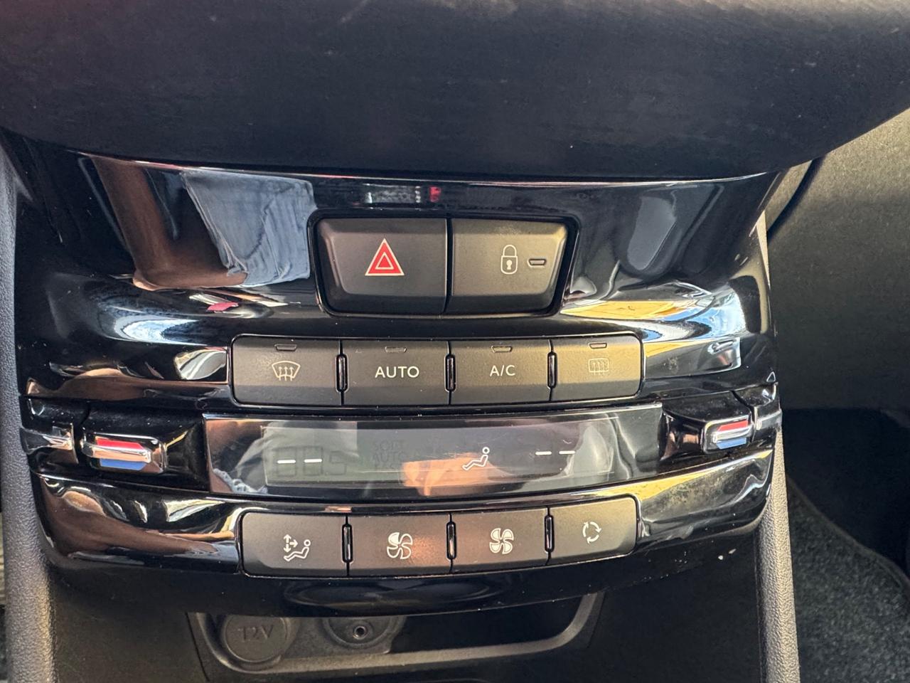 Peugeot 2008 BlueHDi 120 S&S Allure
