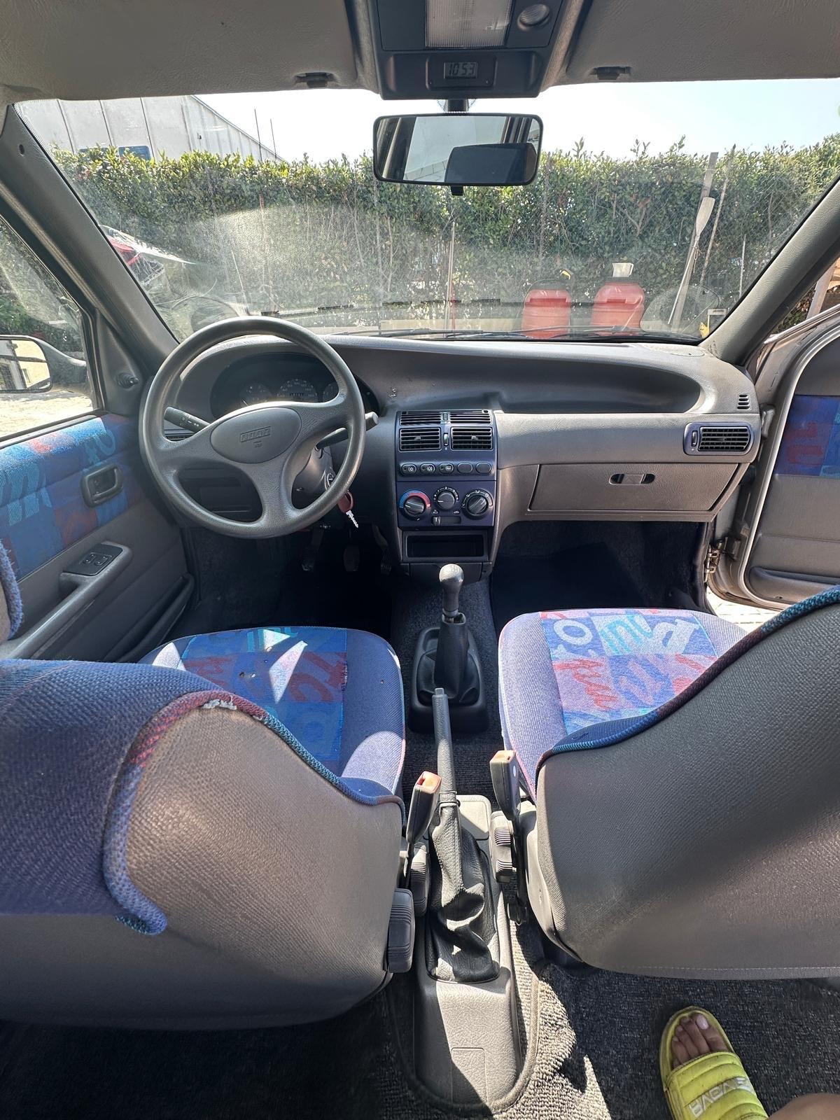 Fiat Punto 60 cat 5 porte Star clima servosterzo chiusura centralizzata