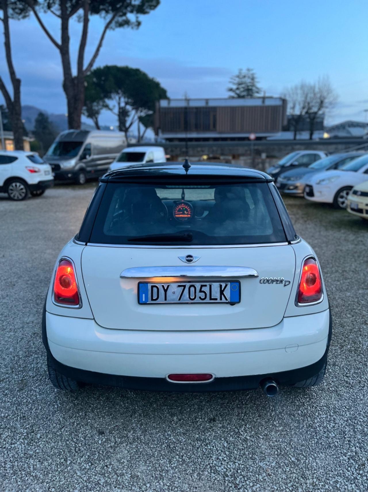 Mini Cooper 1.6 Diesel 2009 SI NEOPATENTATI