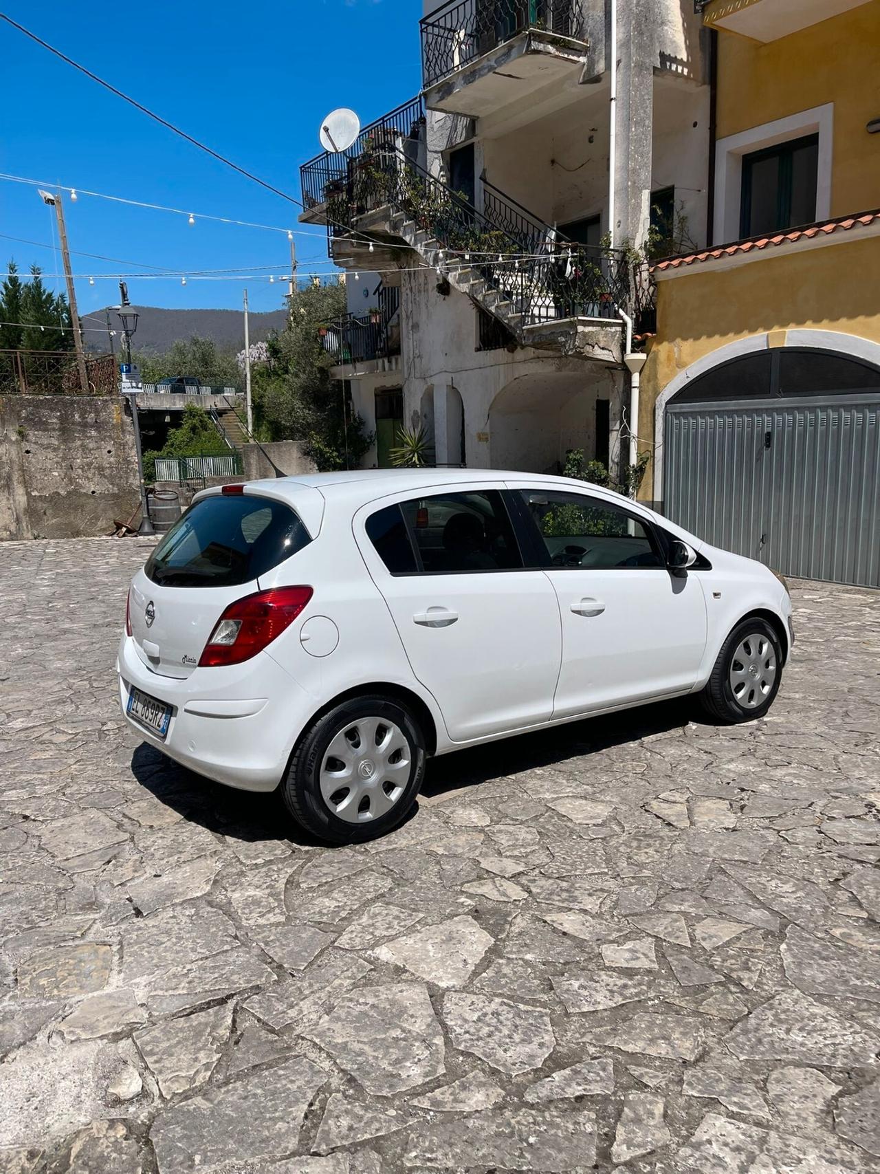 Opel Corsa 1.2 85CV 5 porte GPL-TECH Elective