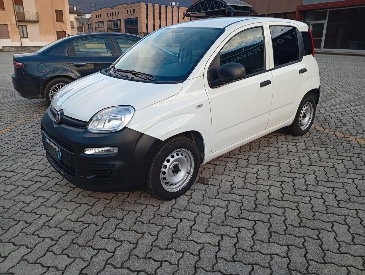 FIAT PANDA VAN IVA ESPOSTA