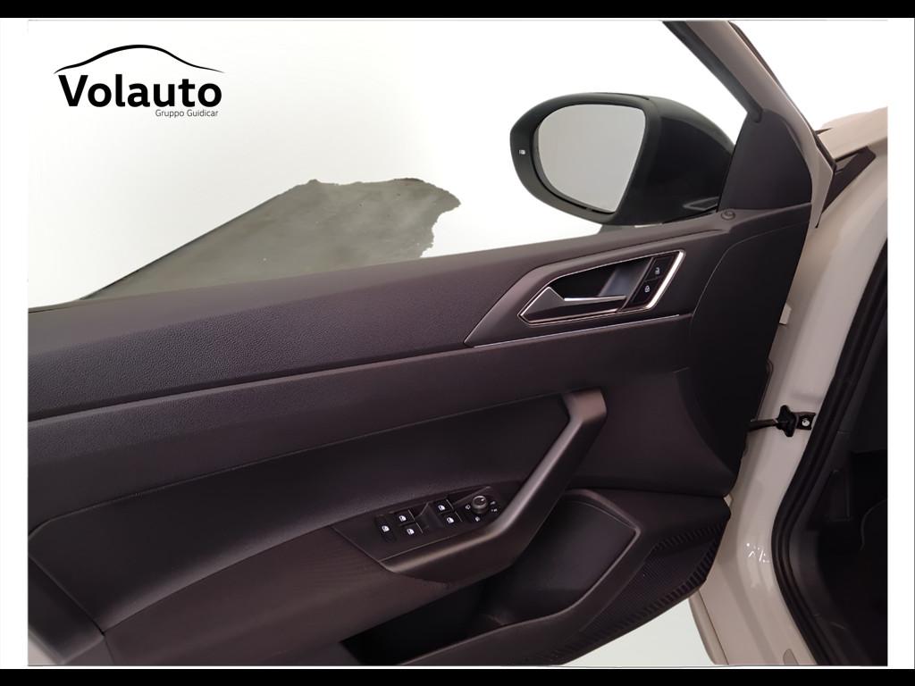 VOLKSWAGEN Taigo - Taigo 1.0 tsi R-Line 110cv dsg
