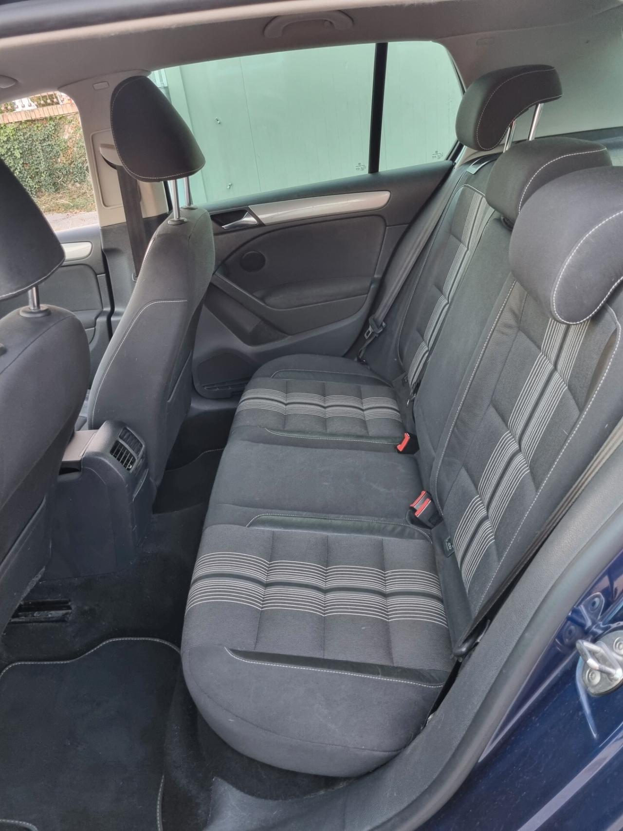 Volkswagen Golf 1.6 TDI DPF 5p. Highline