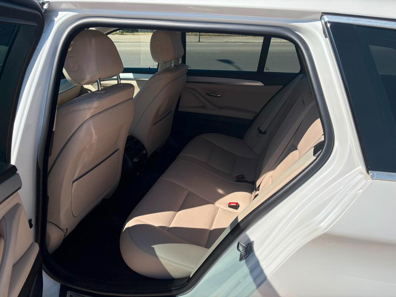 Bmw 520 520d xDrive Touring Luxury