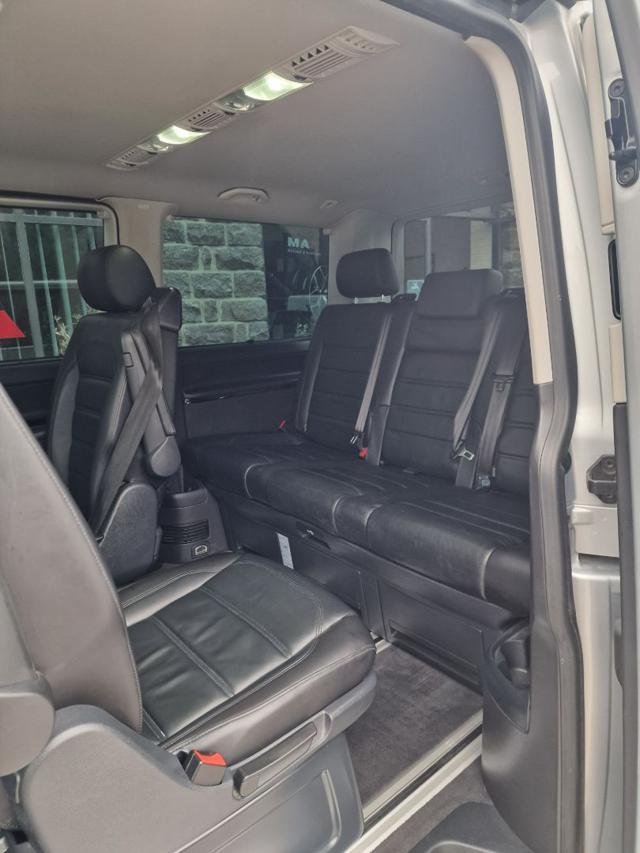 VOLKSWAGEN Multivan 2.0 TDI 204CV DSG 4Motion Highline BULLI