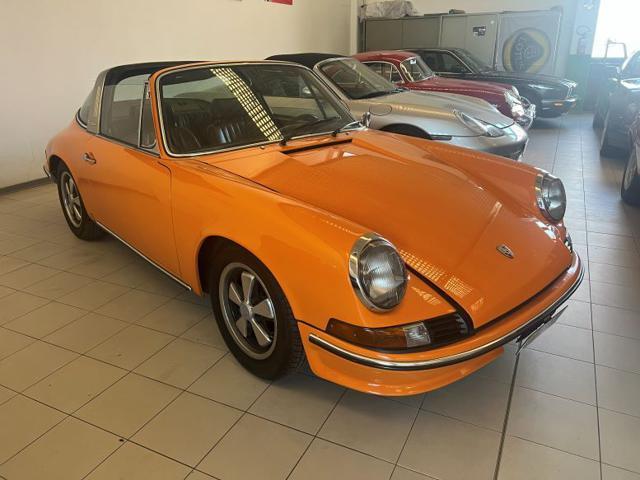 PORSCHE 911 T 2200 Targa