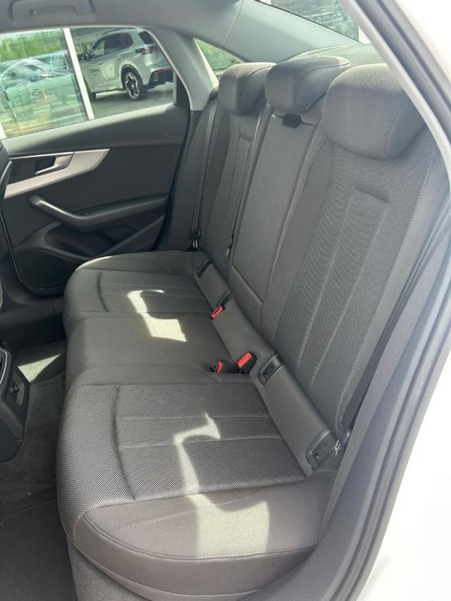 AUDI A4 35 TDI/163 CV S tronic Business Advanced