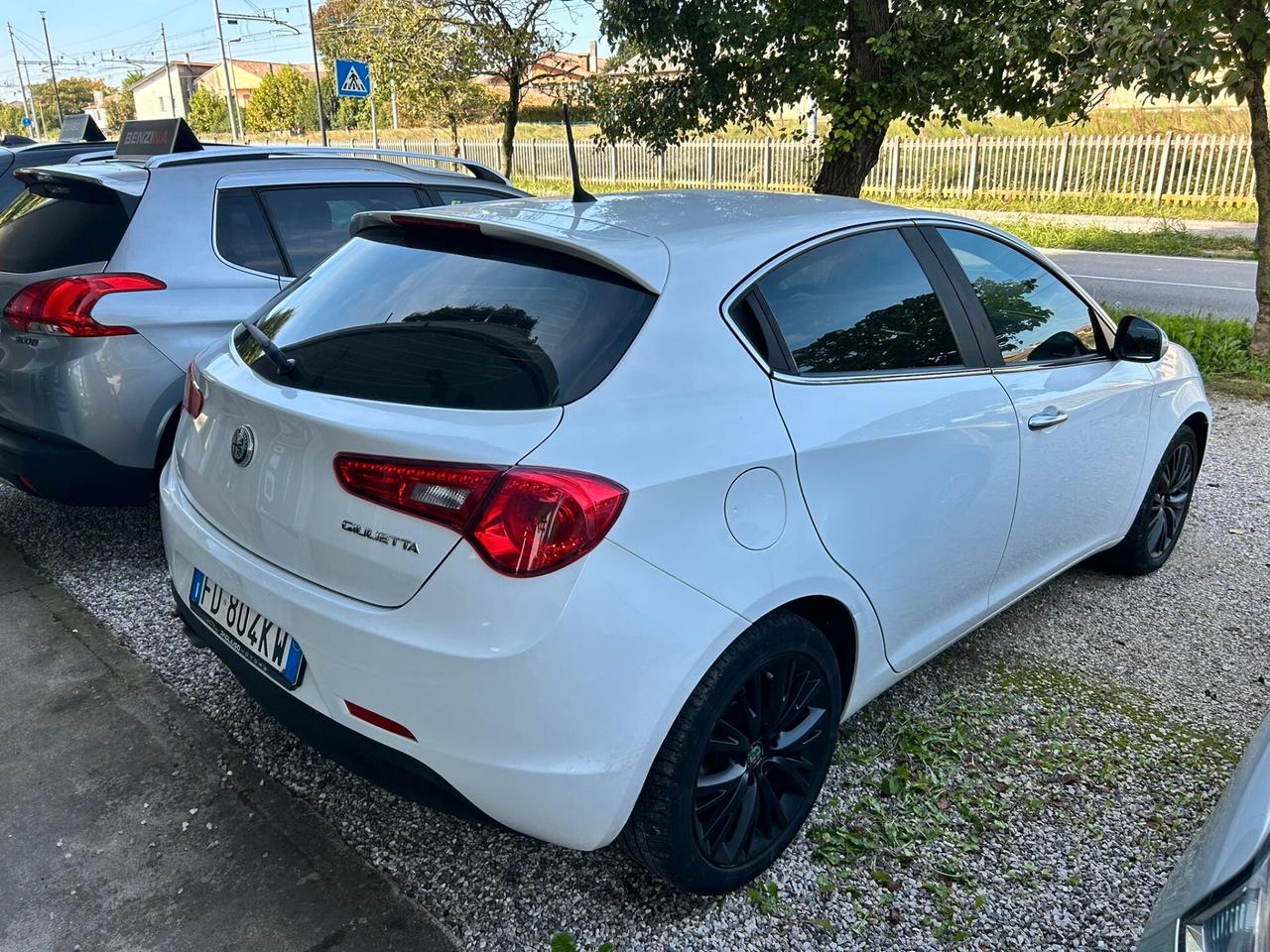 Alfa Romeo Giulietta 1.6 JTDm-2 120 CV Progression