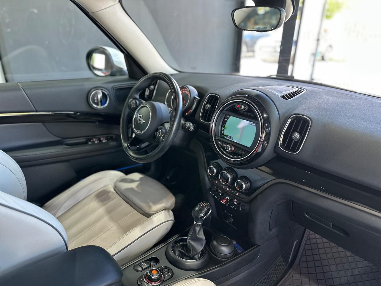 Mini Cooper D Countryman 2.0 Hype ALL4 Automatica
