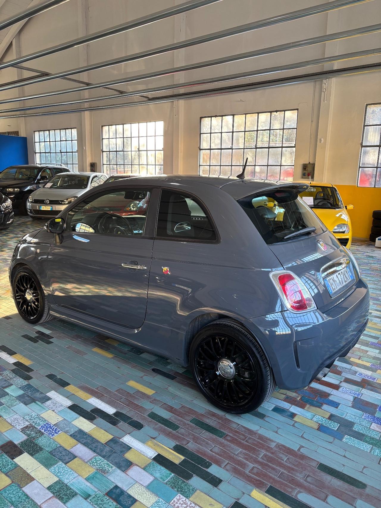 Abarth 595 1.4 Turbo T-Jet 135CV Custom