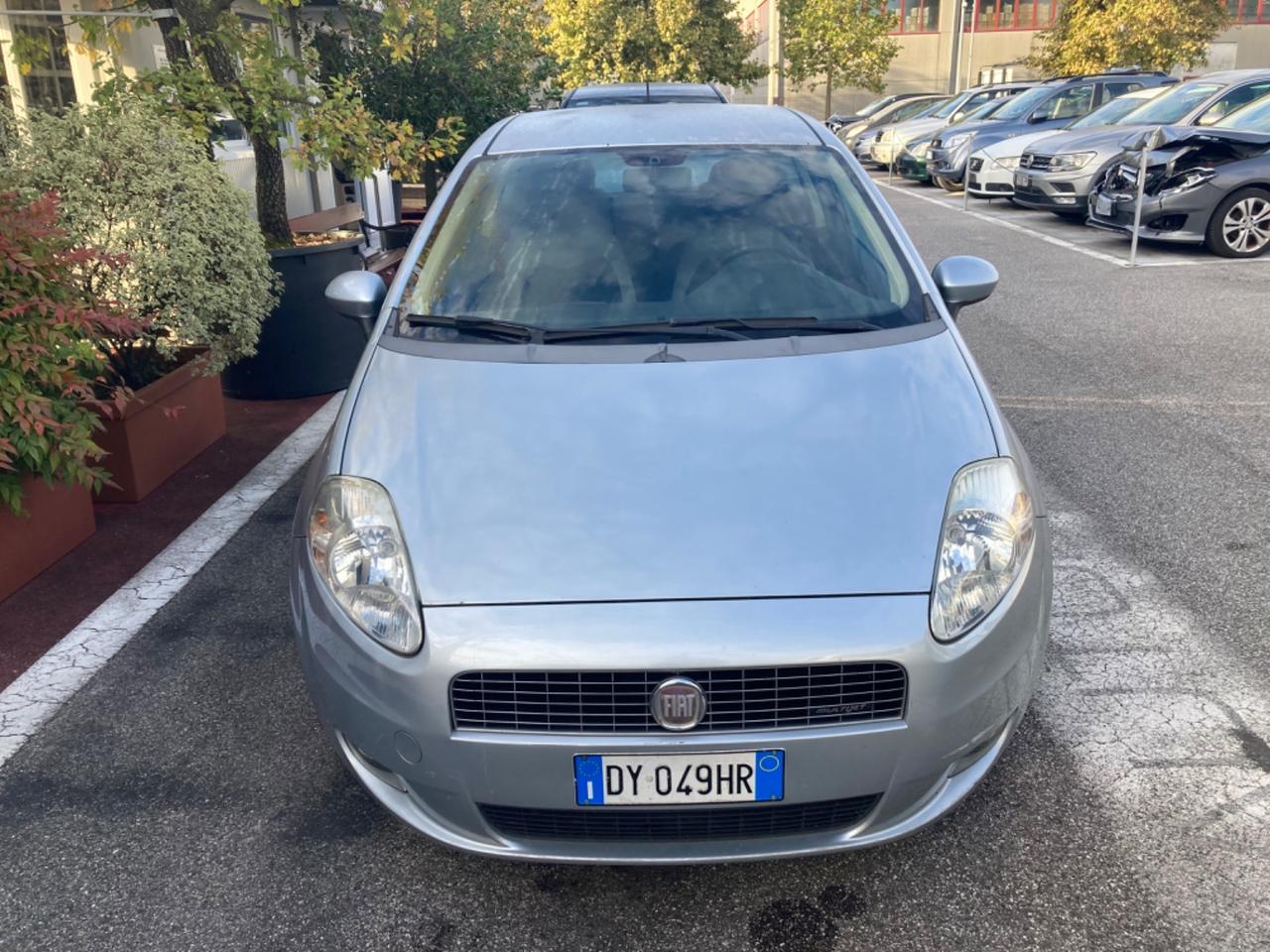 FIAT GRANDE PUNTO 1.3 MULTIJET (6 MARCE)