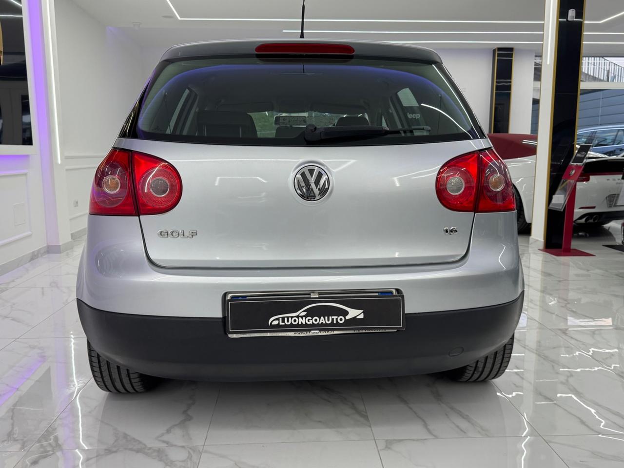 Volkswagen Golf 1.6 Comfortline