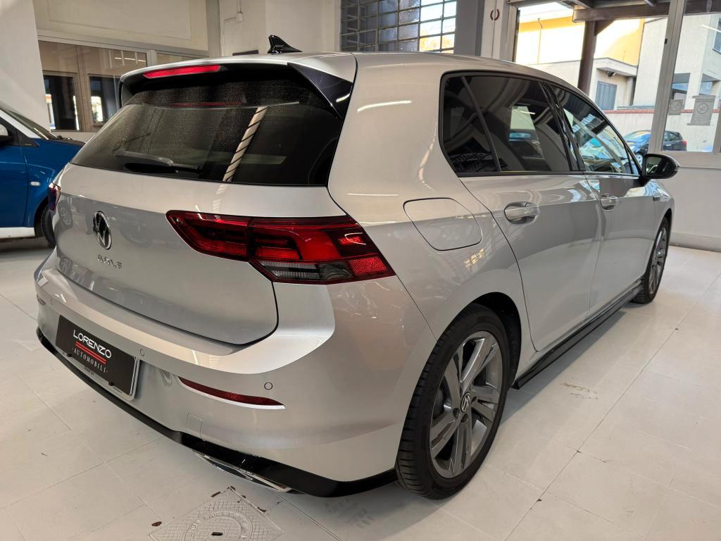 Volkswagen Golf 2.0 tdi R-LINE 150cv dsg