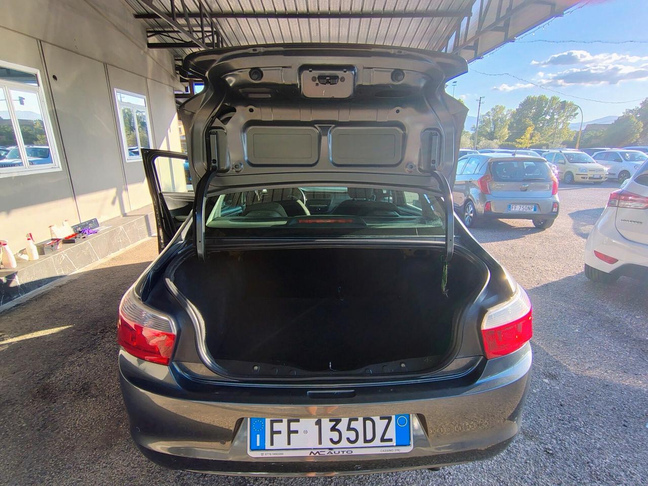 Citroen C-Elysee BlueHDi 100 Exclusive