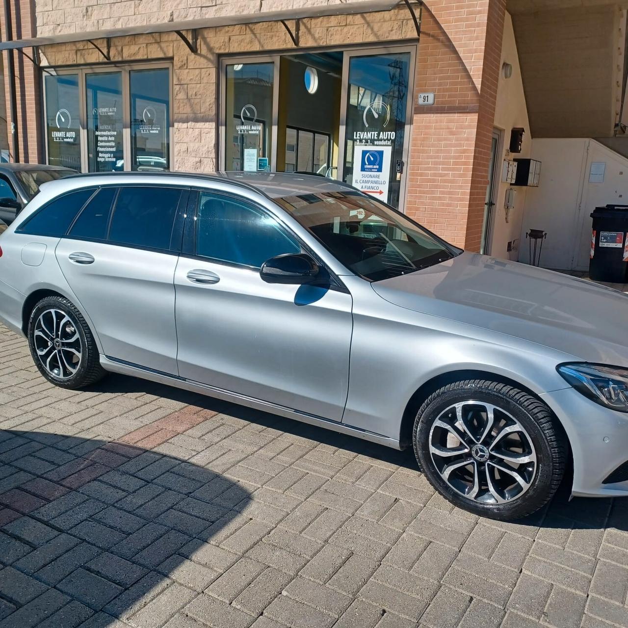TENUTA IN MODO MANIACALE CLASSE C 2.1 TDI