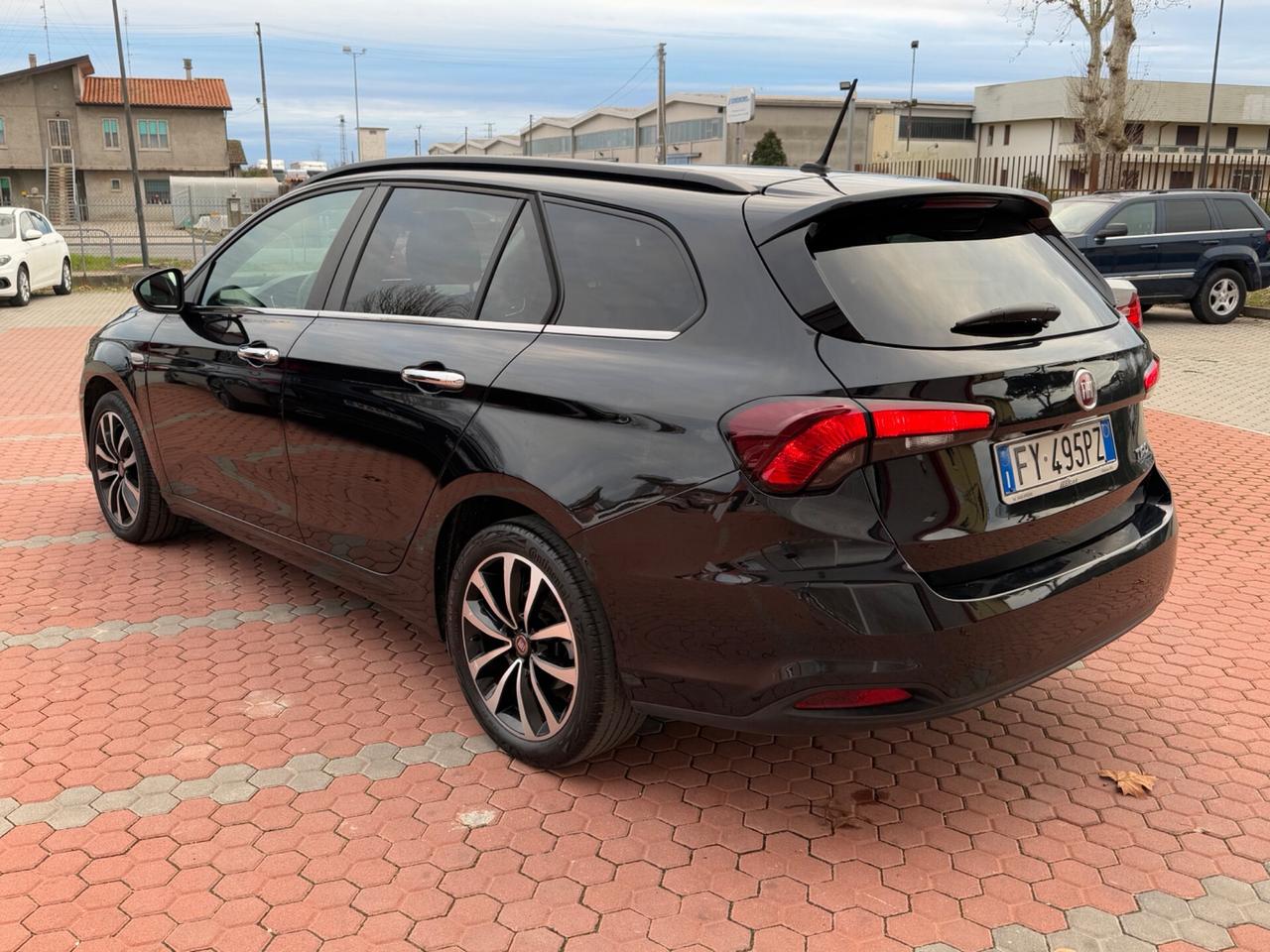 Fiat Tipo 1.3 Mjt S&S SW Lounge