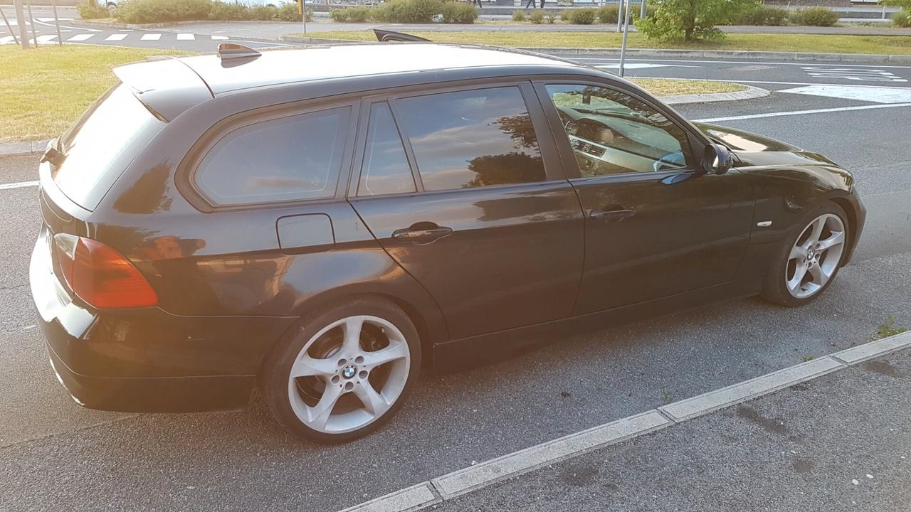 Bmw 320 320d cat Touring Futura