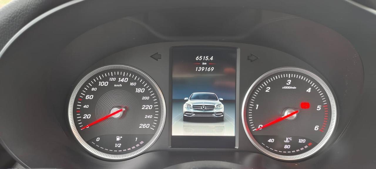 Mercedes-benz C 180 d Auto Premium