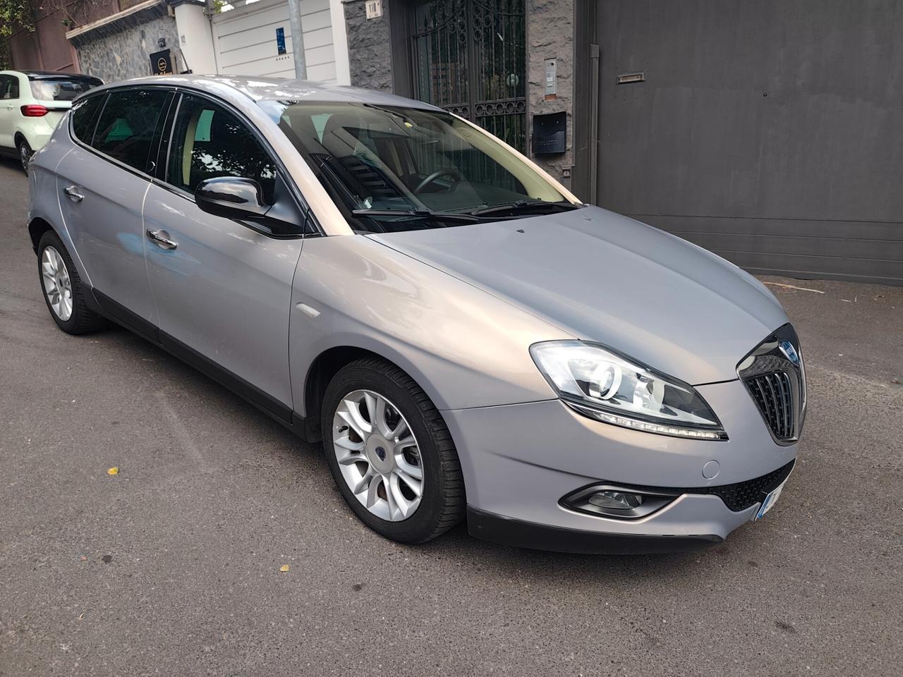 Lancia Delta 1.4 T-Jet 150 CV solo 34.000 km
