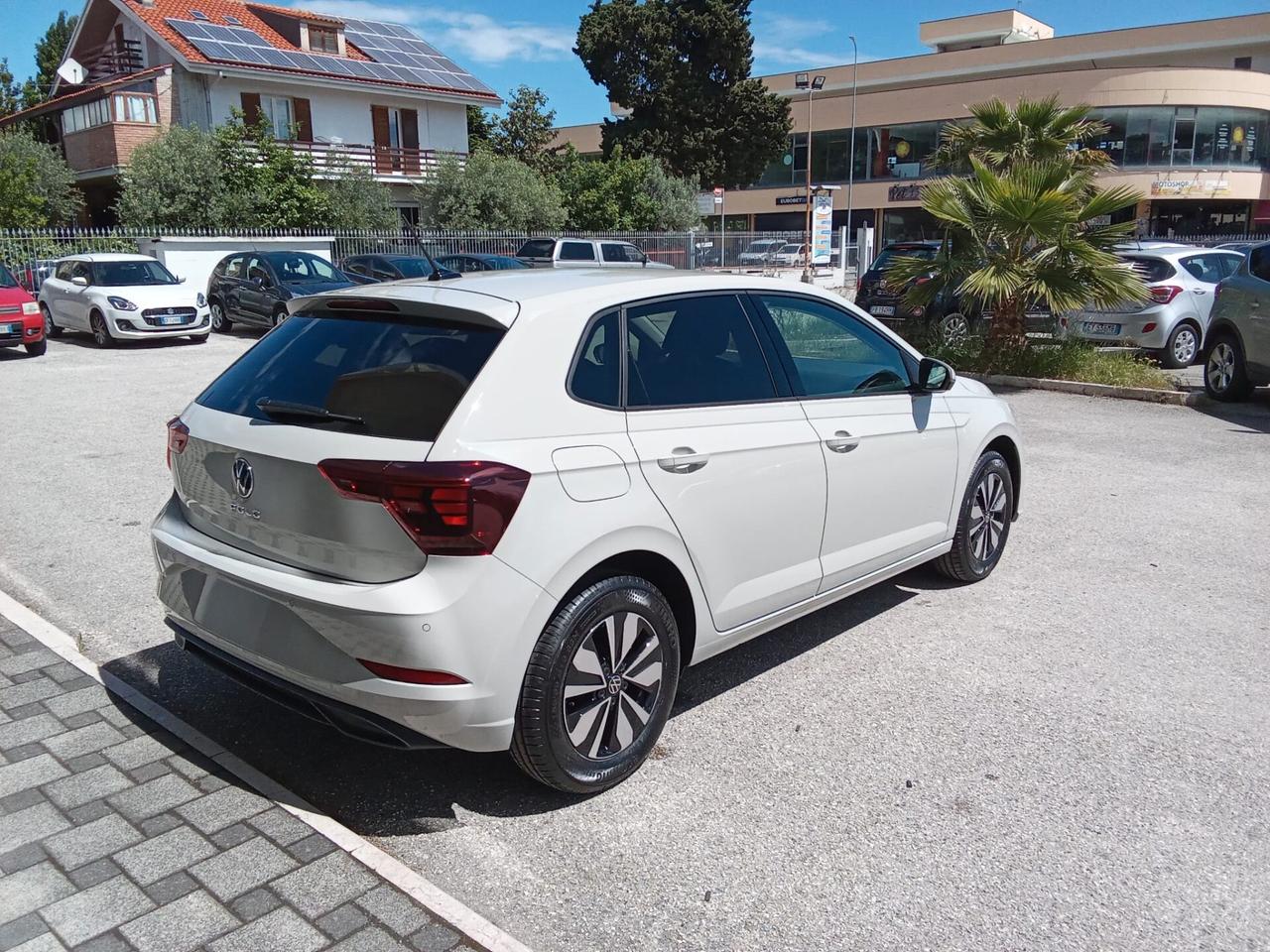 VOLKSWAGEN POLO 1,0 BZ 95 CV EDITION PLUS 5P