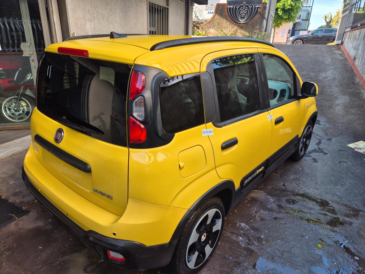 Fiat Panda 1.0 FireFly S&S Hybrid Pandina