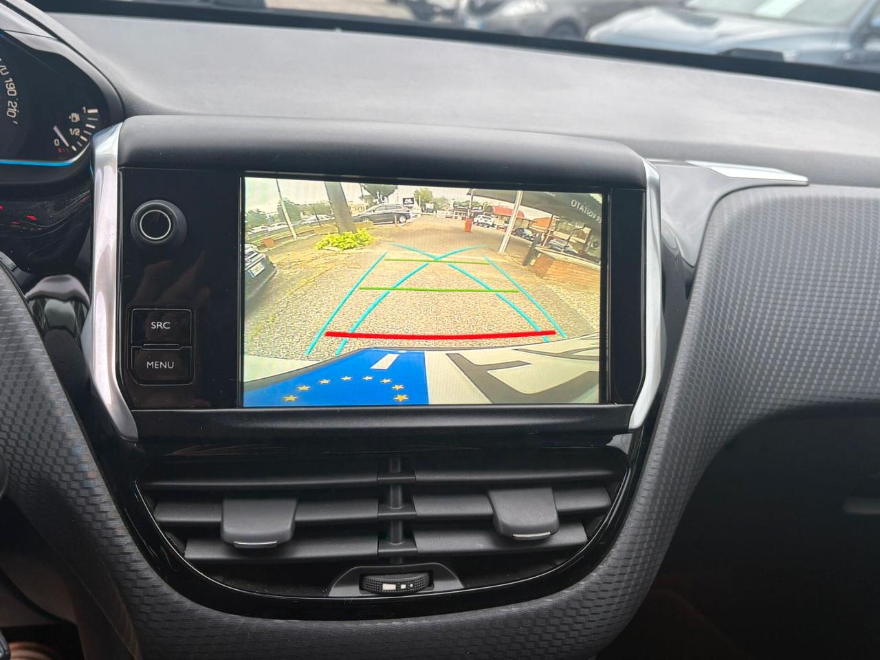 Peugeot 2008 BlueHDi 100 S&S Allure