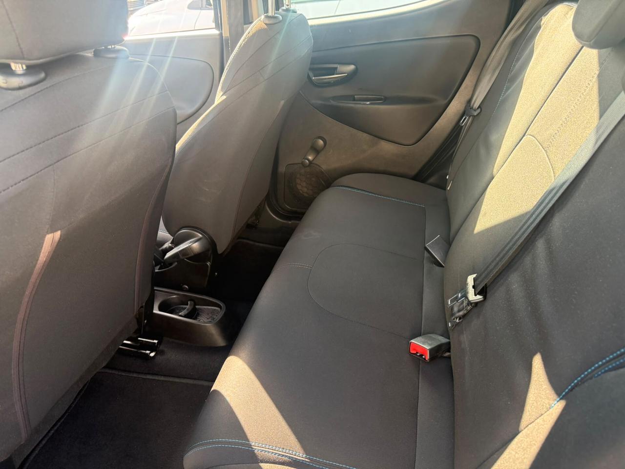 Lancia Ypsilon 1.2 69 CV 5 porte GPL Ecochic Gold