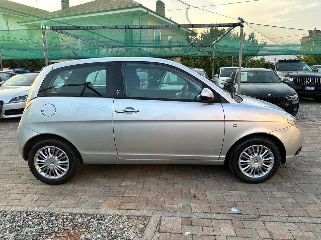 Lancia Ypsilon 1.2 Benzina