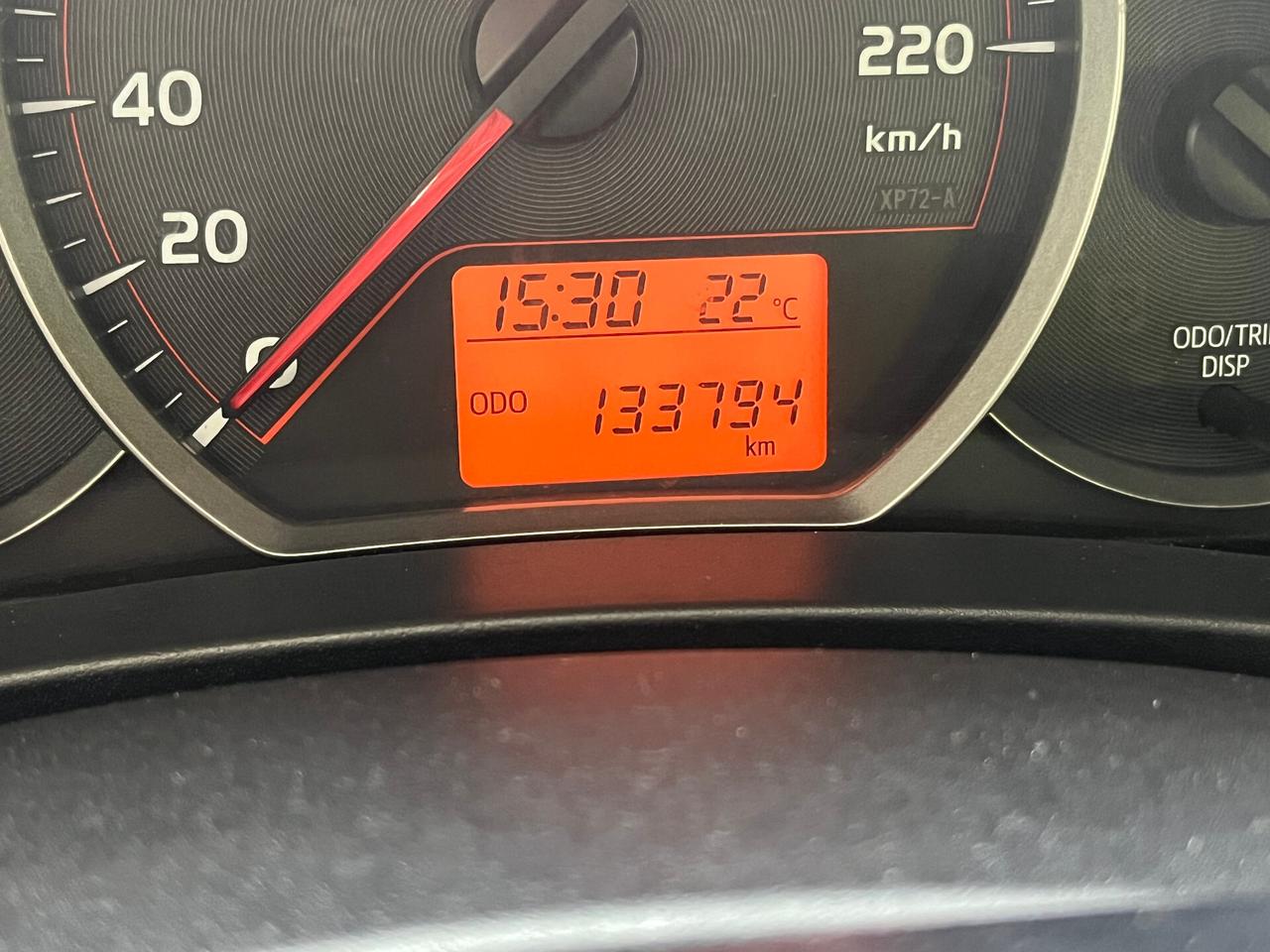 TOYOTA YARIS 1.0 BENZINA 5 PORTE - ANCHE PER NEOPATENTATI