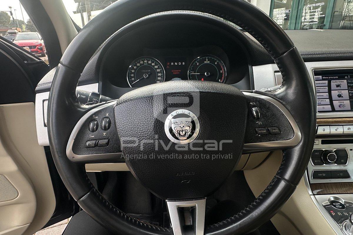 JAGUAR XF 2.2 D 190 CV