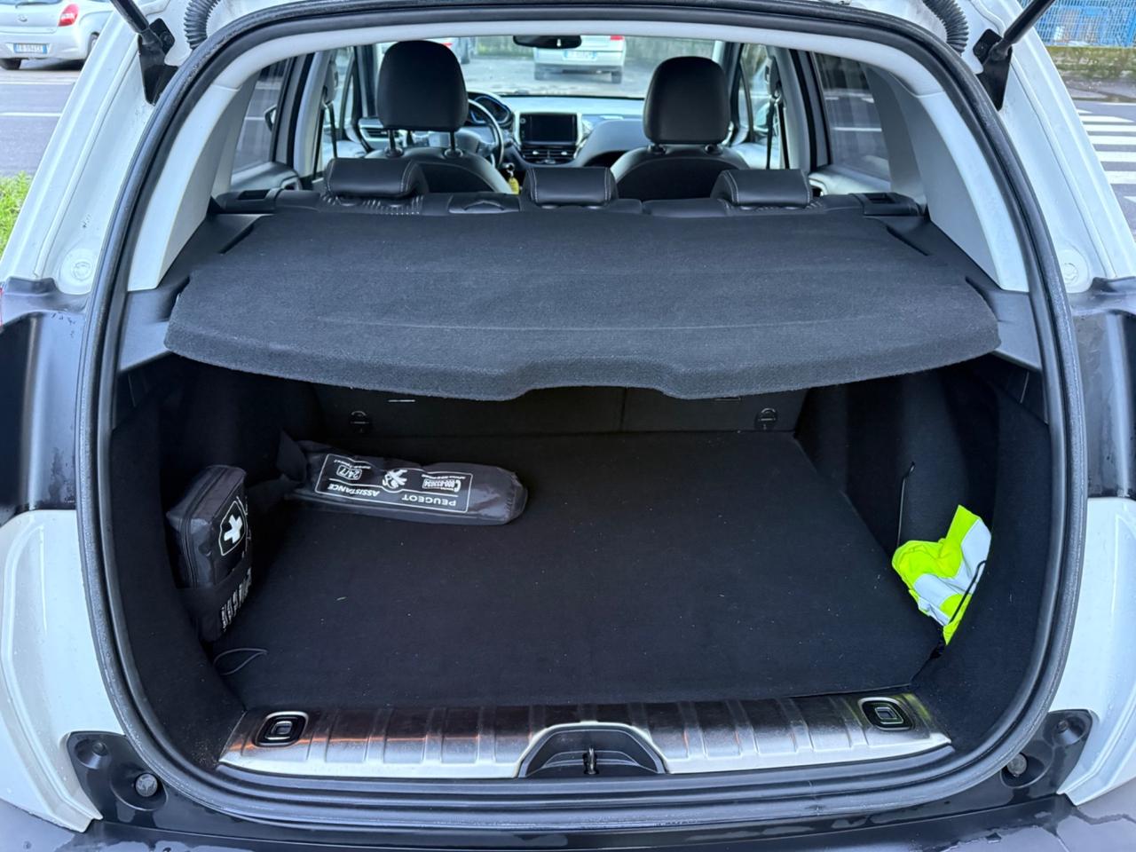 Peugeot 2008 PureTech Turbo 110 S&S Allure