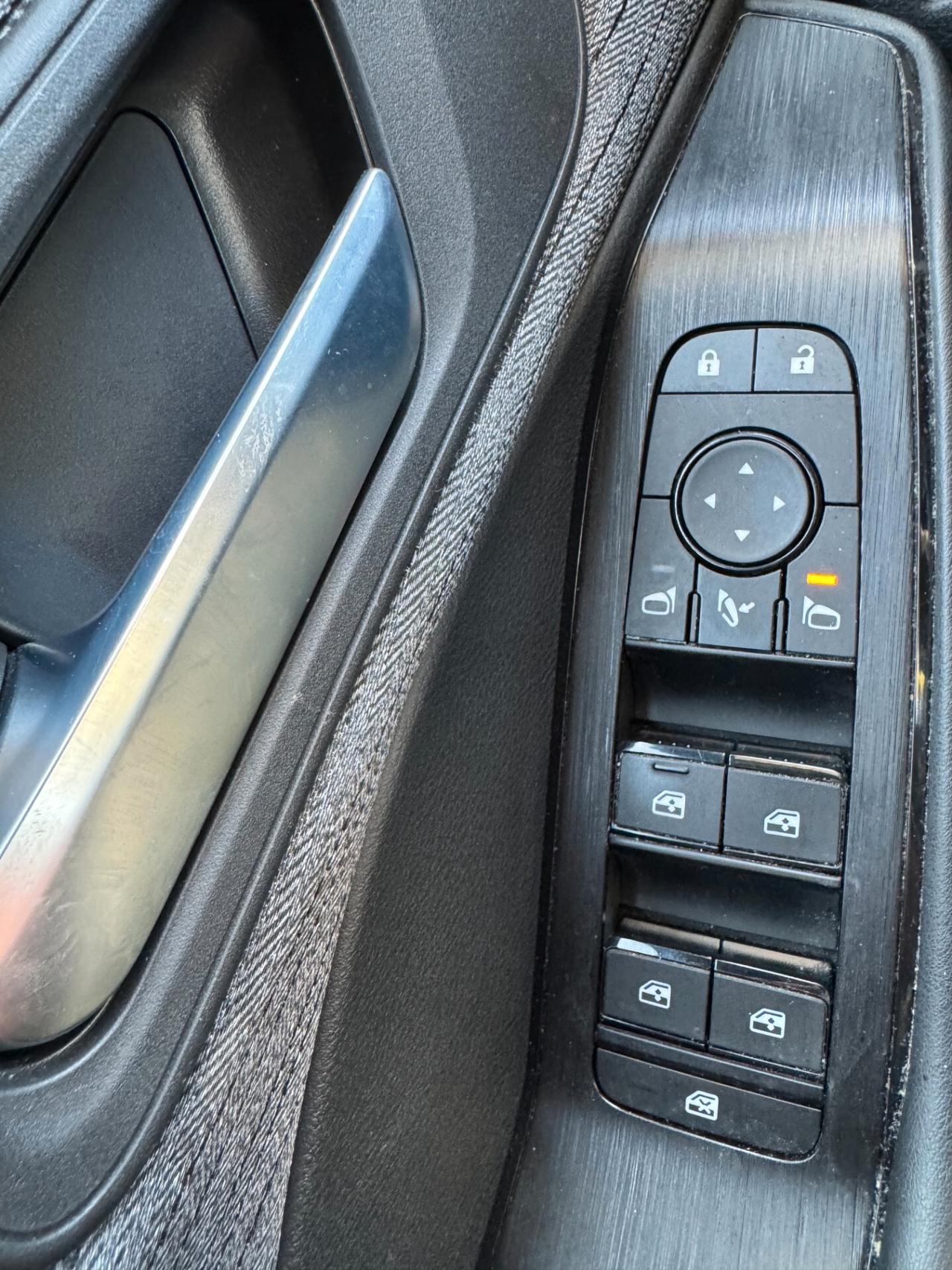 Nissan X-Trail e-Power e-4orce 4WD 7 posti N-Connecta 2 ANNI DI GARANZIA NISSAN - TAGLIANDO GRATIS