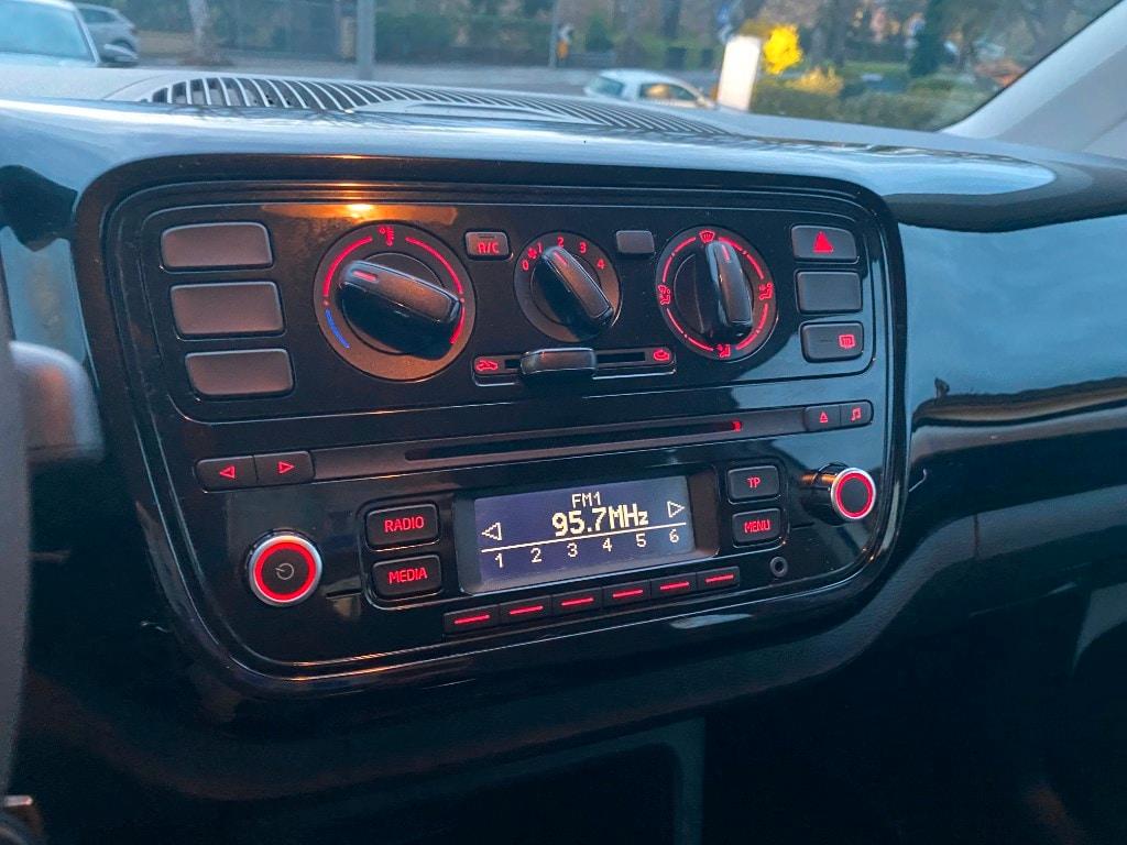 VOLKSWAGEN up! 1.0 5p. move up!