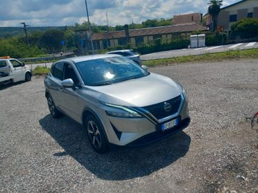 NISSAN Qashqai anno 2023 IBRIDA