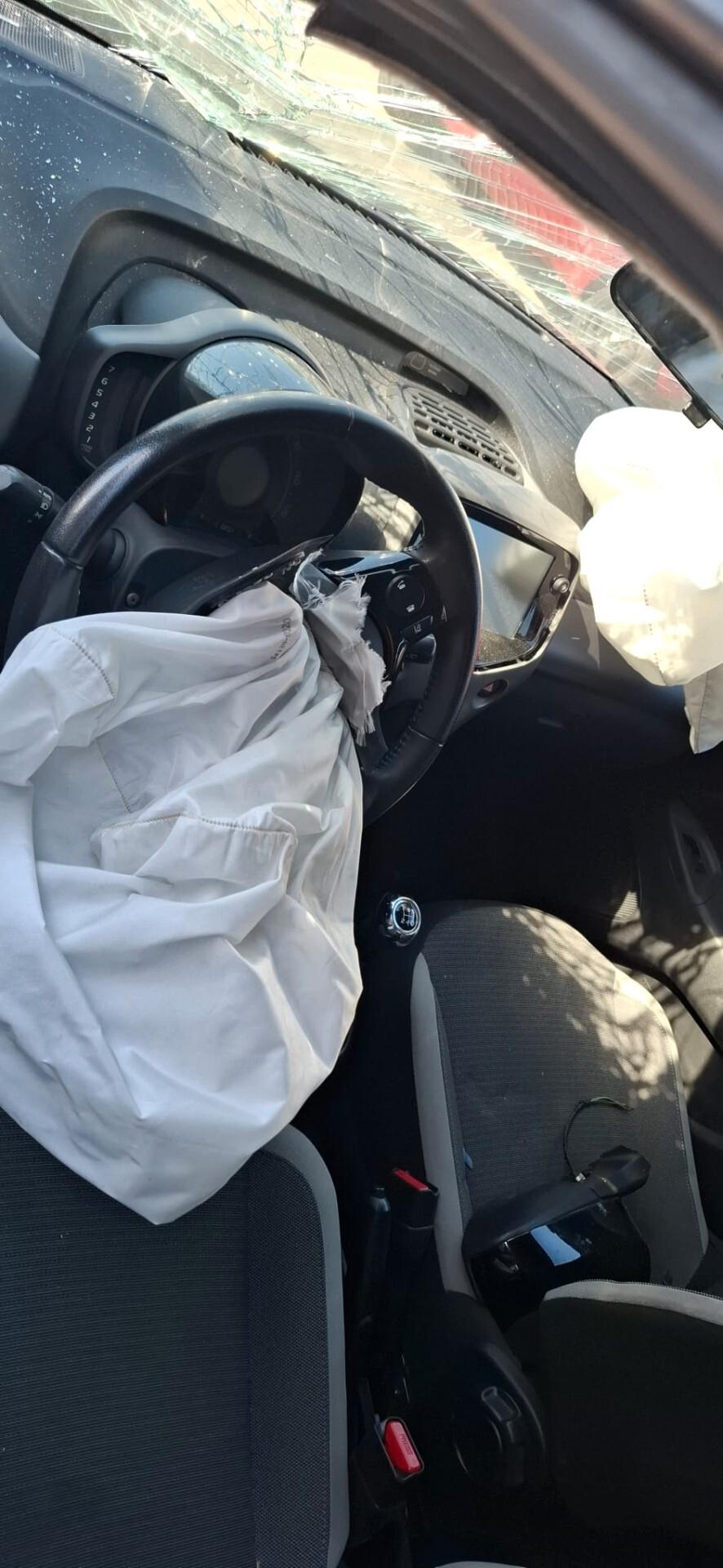 2020 Toyota Aygo Connect 1.0 VVT-i 72 CV 5 porte x-music