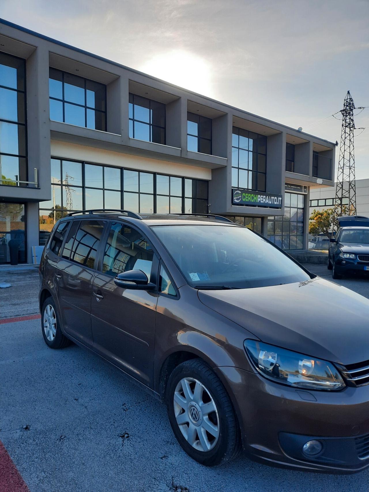 Volkswagen Touran 1.6 TDI Comfortline 7 POSTI