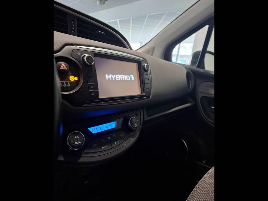 Toyota Yaris 5 Porte 1.5 Hybrid Active CVT