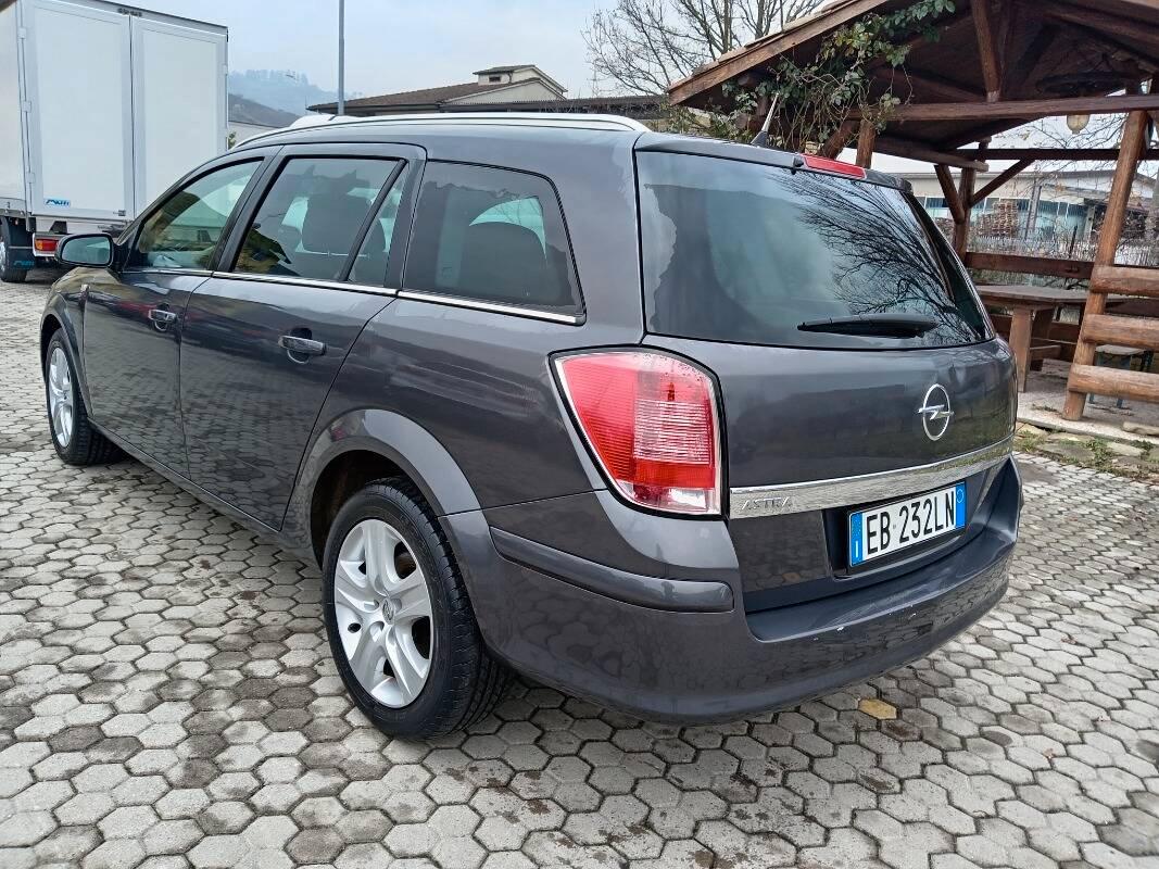 Opel Astra SW Astra SW 1.6 Enjoy Gpl-tech 115cv