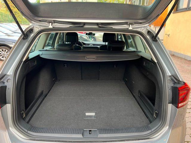 VOLKSWAGEN Passat Variant 2.0 TDI SCR 122 CV EVO DSG Business