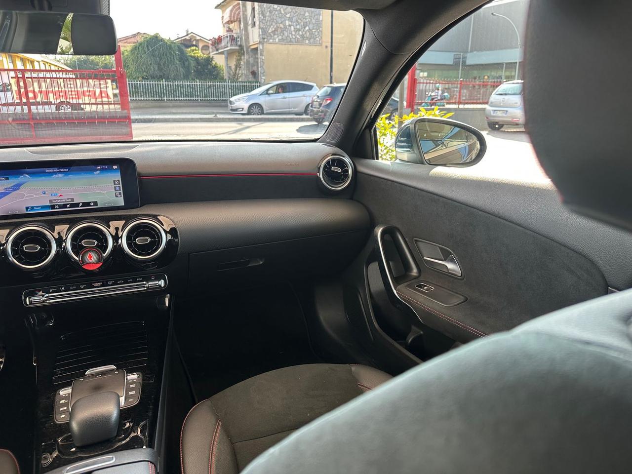 Mercedes-Benz A 180 AMG Line Advanced A 180 #6775