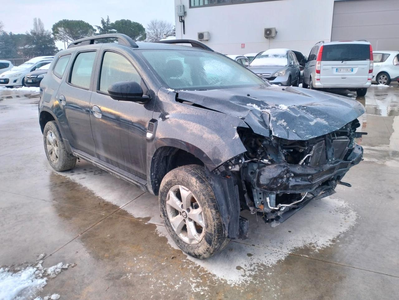 Dacia Duster 1.6 BENZ/GPL - SINISTRATA