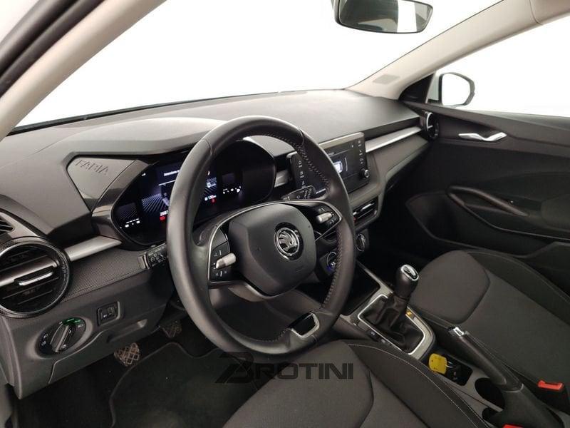 Škoda Fabia Fabia 1.0 MPI 80 CV Young Edition