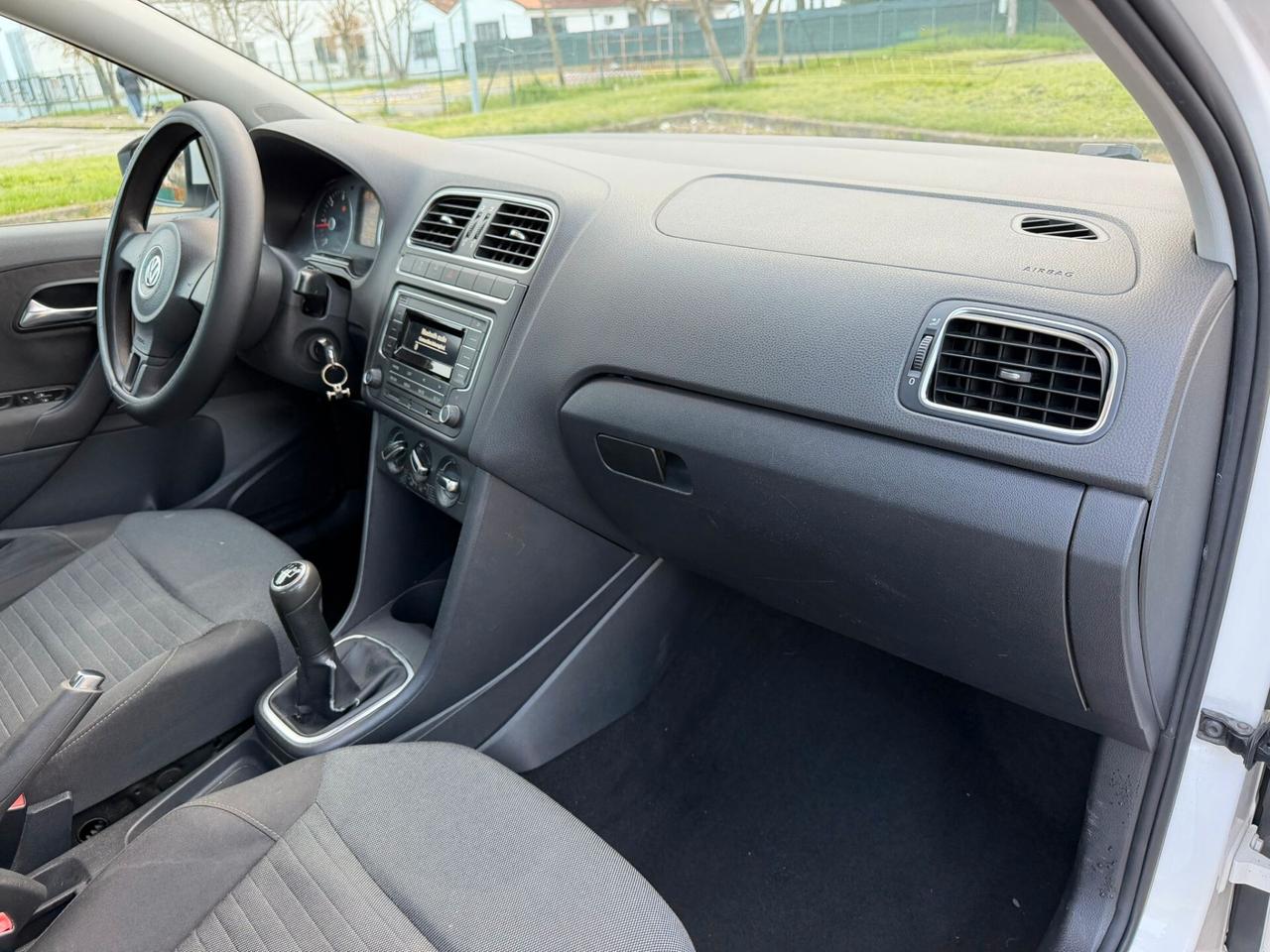 Volkswagen Polo 1.6 TDI EURO 5 Neopatentati